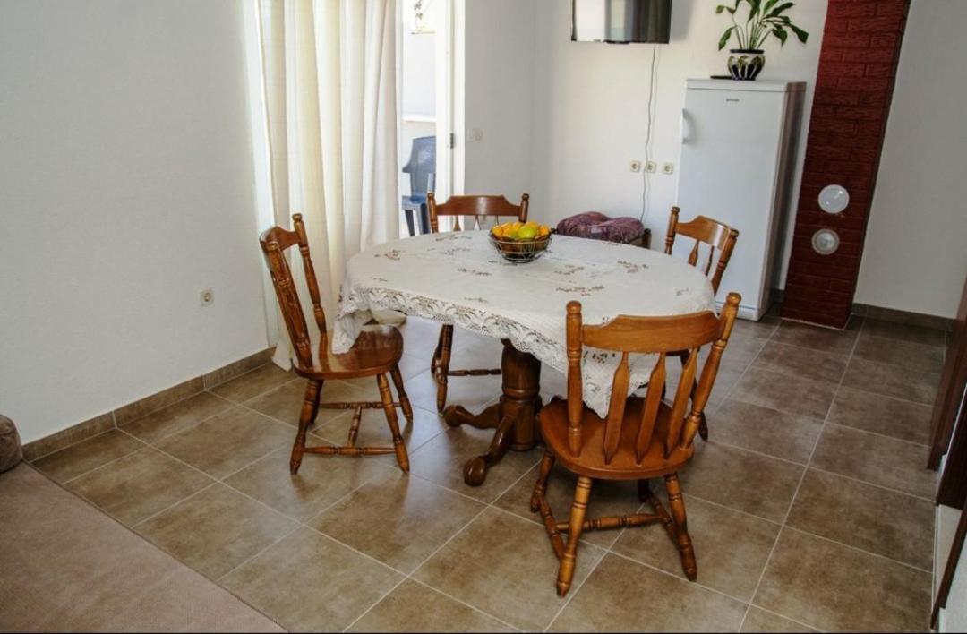 Apartmani Alfijo Klek Luaran gambar